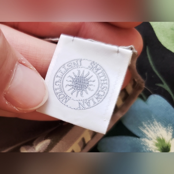 Vintage Silk Scarf - Picture 4 of 6